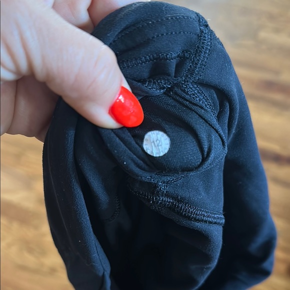 Chic Black Cross over Waist Leggings - Picture 7 of 7